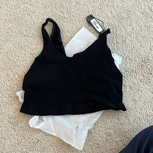 NWT Skims Hosery Bra  - Picture 1 of 3